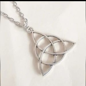 Triqueta Pendant Necklace